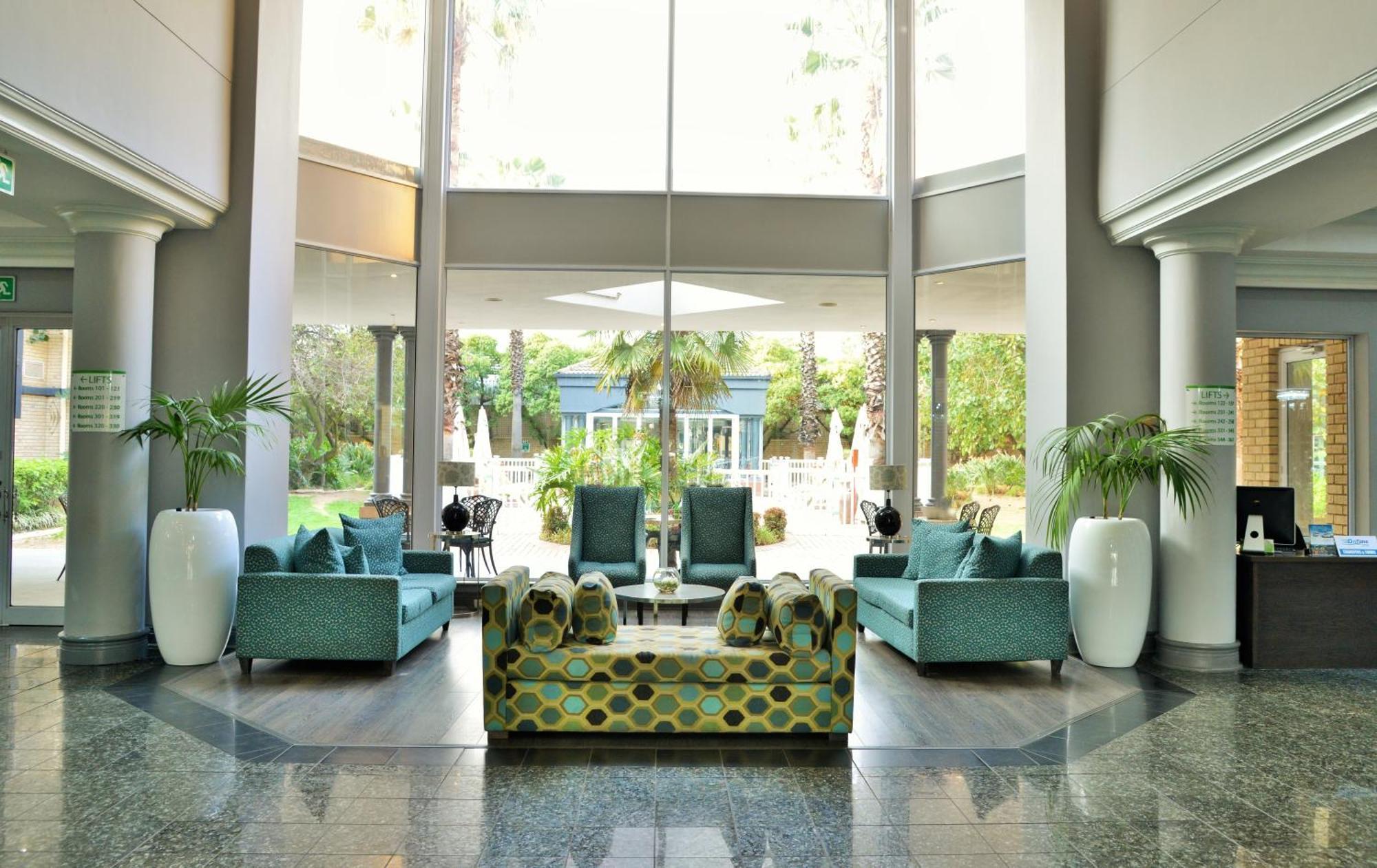 Holiday Inn Johannesburg Airport By Ihg Kempton Park Exterior photo